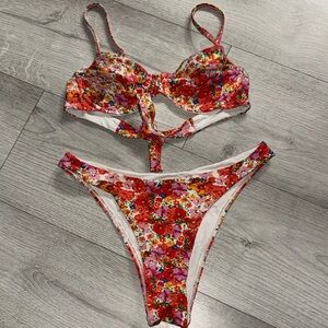 Monday Swimwear Floral Print Women's Bikini Set